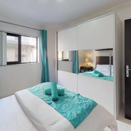 Spinola Bay, St Julians - Prime Seafront Location Saint Julian's