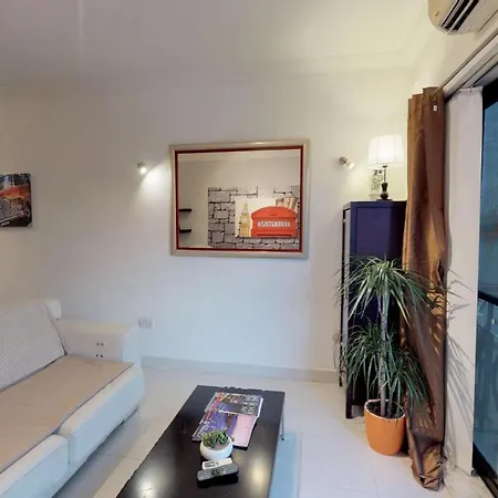 Spinola Bay, St Julians - Prime Seafront Location