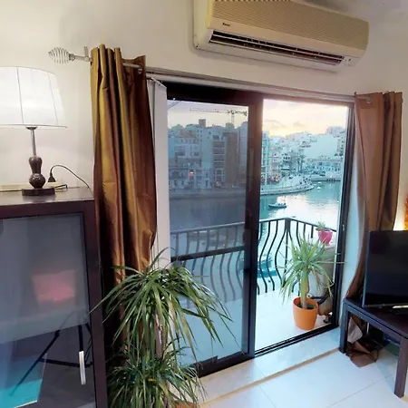 Apartment Spinola Bay, St Julians - Prime Seafront Location Saint Julian's